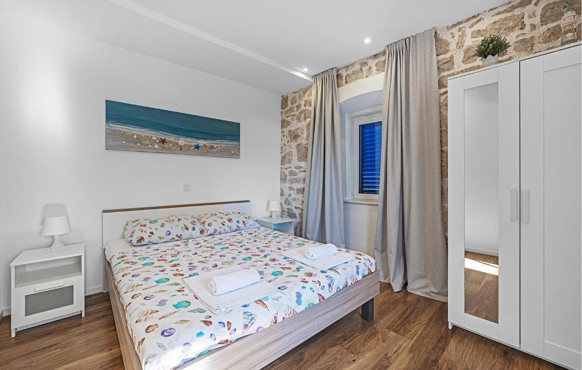 4 Bedroom Stunning Home In ムルテル エクステリア 写真